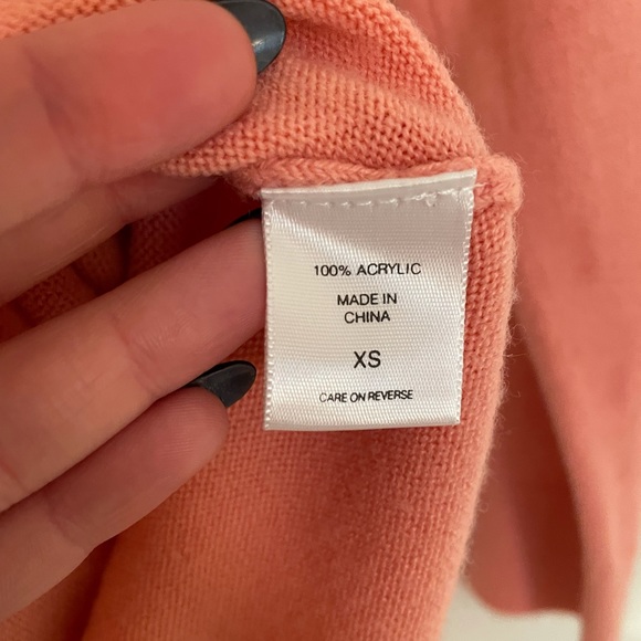 New York & Company • Peach Ruffle V Neck Sweater - Picture 4 of 5